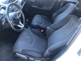 Honda Jazz 1, 4 ES - 6390 € - 73040914 16 | Car24.bg Honda Jazz 1, 4 ES - 6390 € - 73040914 16