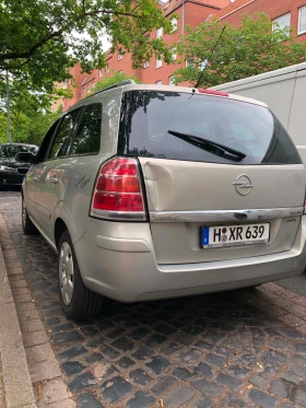 Opel Zafira 1.6 - 2600 € / 5085.16 лв. - 51222549 4 | Car24.bg Opel Zafira 1.6 - 2600 € / 5085.16 лв. - 51222549 4