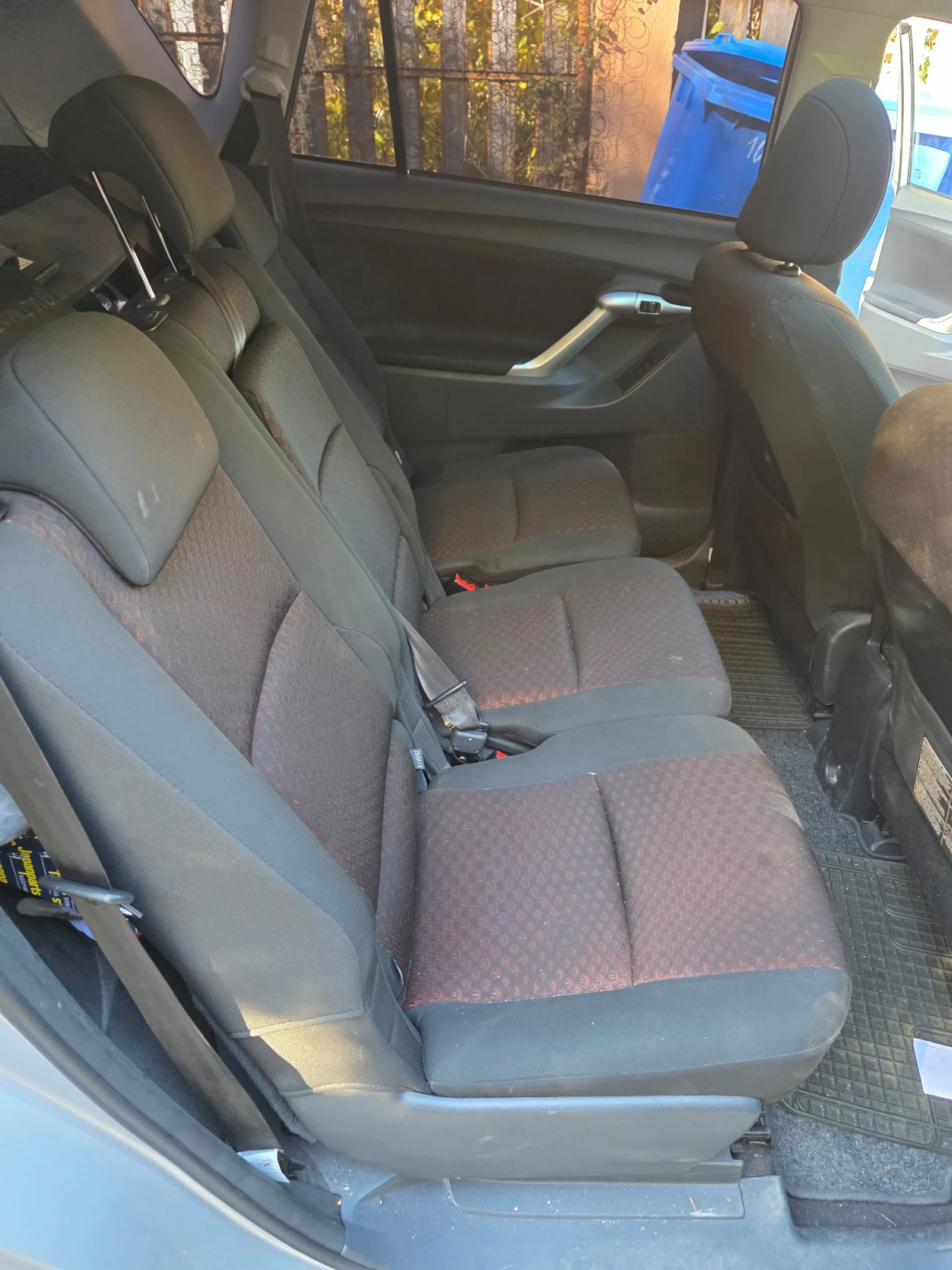 Toyota Verso 1.8 147 к.с. ЕВРО5/ ГАЗ-БЕНЗИН  - изображение 8 | Auto.bg Toyota Verso 1.8 147 к.с. ЕВРО5/ ГАЗ-БЕНЗИН  - изображение 8