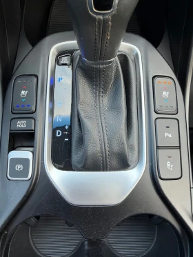 Hyundai Santa fe 2.2CRDI 4WD Vertex Внос Швейцария - 13818 € - 79116536 11 | Car24.bg Hyundai Santa fe 2.2CRDI 4WD Vertex Внос Швейцария - 13818 € - 79116536 11