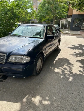 Mercedes-Benz C 220 - 2500 € / 4889.57 лв. - 64795112 3 | Car24.bg Mercedes-Benz C 220 - 2500 € / 4889.57 лв. - 64795112 3