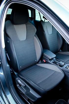 Skoda Octavia 2.0 TDI Automatic_Digital_Cockpit - 25999 лв. / 13293.08 € - 74049265 13 | Car24.bg Skoda Octavia 2.0 TDI Automatic_Digital_Cockpit - 25999 лв. / 13293.08 € - 74049265 13