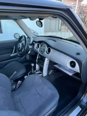 Mini One - 2300 € / 4498.41 лв. - 19855156 6 | Car24.bg Mini One - 2300 € / 4498.41 лв. - 19855156 6