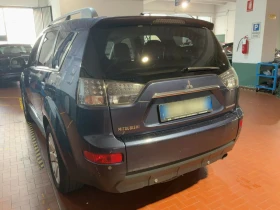 Mitsubishi Outlander 2.4 MIVEC Intense 4WD* ВНОС САМО СРЕЩУ 30% - 6777 € - 60615959 5 | Car24.bg Mitsubishi Outlander 2.4 MIVEC Intense 4WD* ВНОС САМО СРЕЩУ 30% - 6777 € - 60615959 5