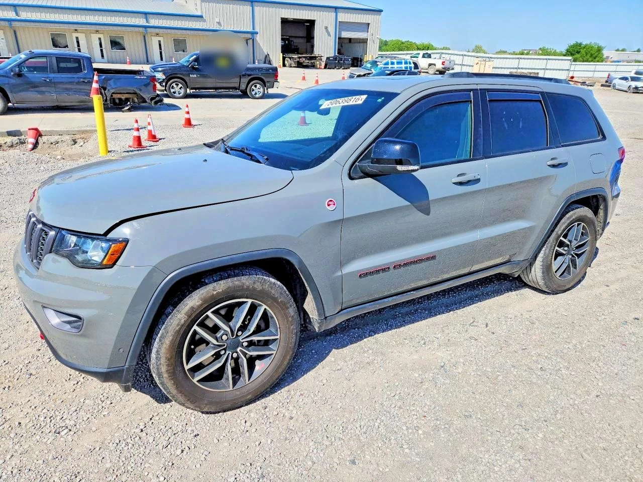 Jeep Grand cherokee Trailhawk 5.7 HEMI 4x4 | Auto.bg — изображение 1 Jeep Grand cherokee Trailhawk 5.7 HEMI 4x4 | Auto.bg — изображение 1