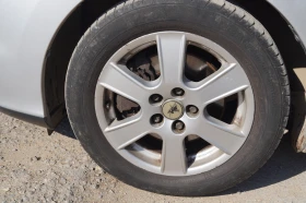 Toyota Auris - 5900 € / 11539.40 лв. - 22414813 16 | Car24.bg Toyota Auris - 5900 € / 11539.40 лв. - 22414813 16