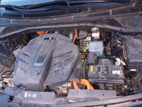 Kia Niro 64KW 60000KM - 17500 лв. / 8947.61 € - 16296885 13 | Car24.bg Kia Niro 64KW 60000KM - 17500 лв. / 8947.61 € - 16296885 13