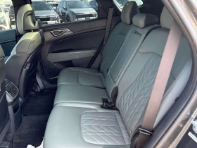 Kia Sportage * X Line Limited AWD w/Green Interior * CARFAX * | Auto.bg — изображение 17 Kia Sportage * X Line Limited AWD w/Green Interior * CARFAX * | Auto.bg — изображение 17