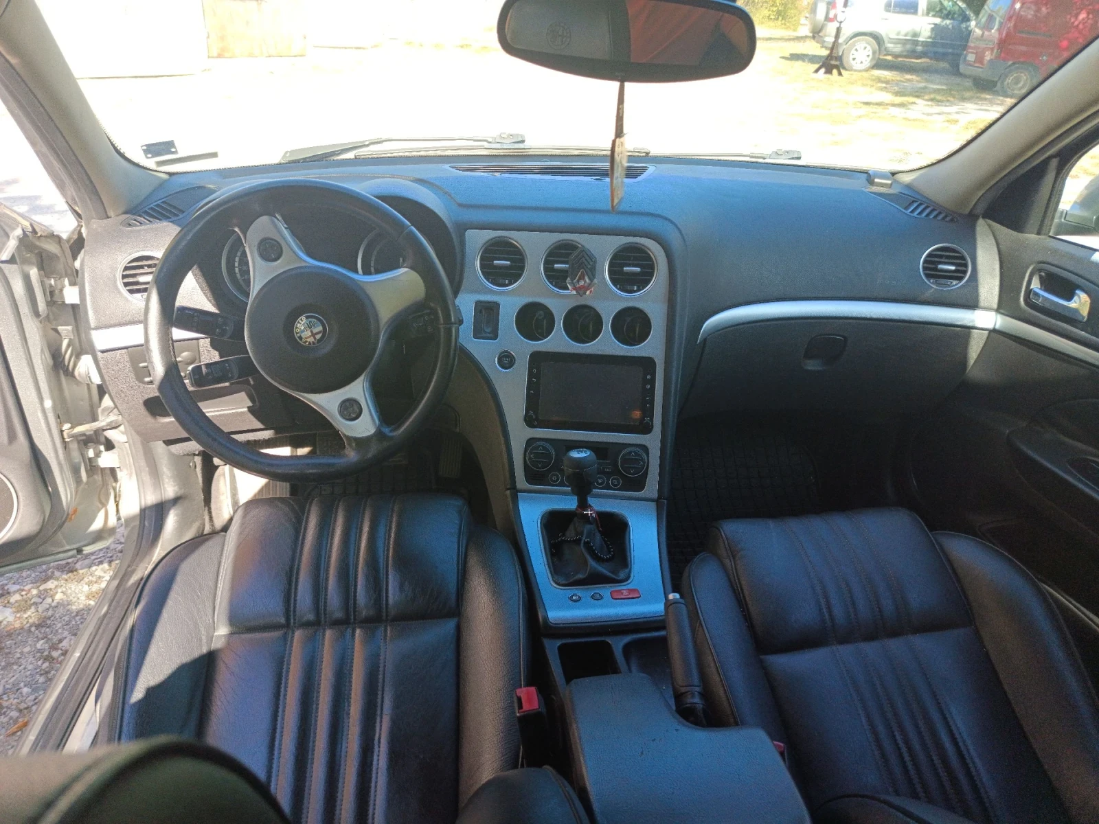 Alfa Romeo 159 sportwagon  - изображение 10 | Auto.bg Alfa Romeo 159 sportwagon  - изображение 10