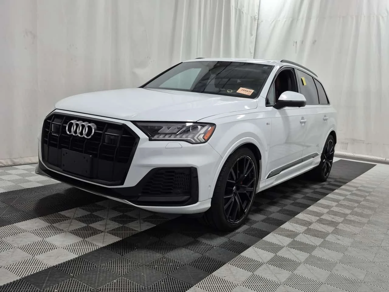 Audi Q7 Technik/DIS/360/MATRIX/PANO/ОБДУХВАНЕ | Auto.bg — изображение 1 Audi Q7 Technik/DIS/360/MATRIX/PANO/ОБДУХВАНЕ | Auto.bg — изображение 1