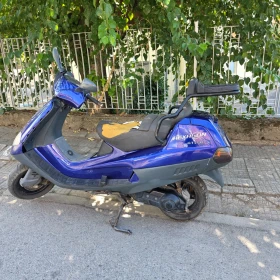 Piaggio Hexagon 250 | Auto.bg — изображение 6 Piaggio Hexagon 250 | Auto.bg — изображение 6