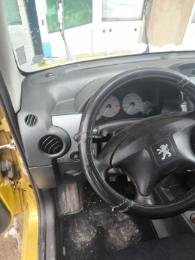 Peugeot Partner - 1850 € / 3618.29 лв. - 34442985 3 | Car24.bg Peugeot Partner - 1850 € / 3618.29 лв. - 34442985 3