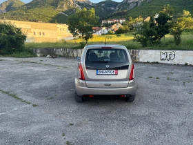 Lancia Musa Multijet - 2550 € / 4987.37 лв. - 34263672 6 | Car24.bg Lancia Musa Multijet - 2550 € / 4987.37 лв. - 34263672 6
