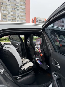 Mercedes-Benz 220 220d, 4matic, AMG пакет, каско+ гражданска | Auto.bg — изображение 15 Mercedes-Benz 220 220d, 4matic, AMG пакет, каско+ гражданска | Auto.bg — изображение 15