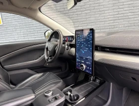Ford Mustang Mach-E 76 KW Безупречна - 17400 € / 34031.44 лв. - 32216371 10 | Car24.bg Ford Mustang Mach-E 76 KW Безупречна - 17400 € / 34031.44 лв. - 32216371 10