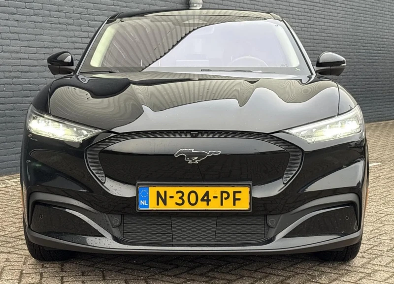 Ford Mustang Mach-E 76 KW Безупречна - 17400 € / 34031.44 лв. - 32216371 1 | Car24.bg Ford Mustang Mach-E 76 KW Безупречна - 17400 € / 34031.44 лв. - 32216371 1