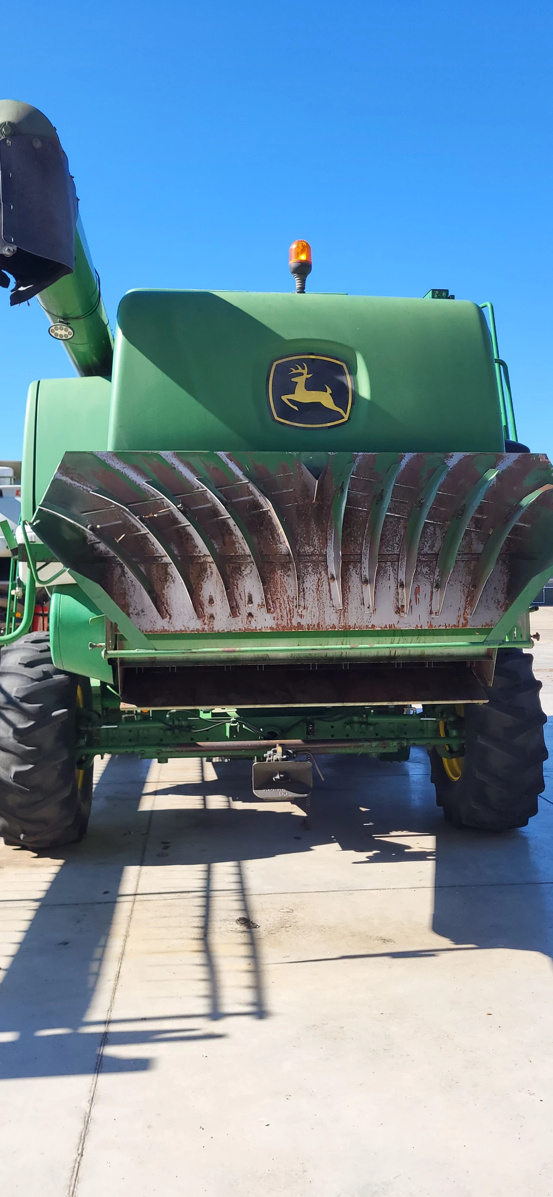 Комбайн John Deere 9680 WTS - изображение 6 | Auto.bg Комбайн John Deere 9680 WTS - изображение 6