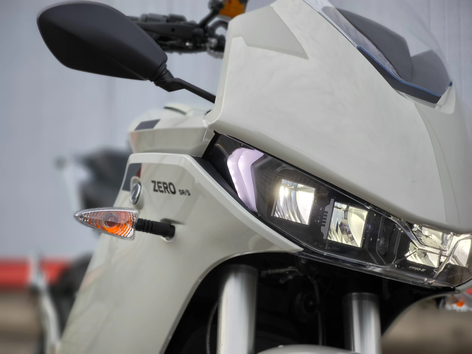 Zero SR-S  - изображение 5 | Auto.bg Zero SR-S  - изображение 5