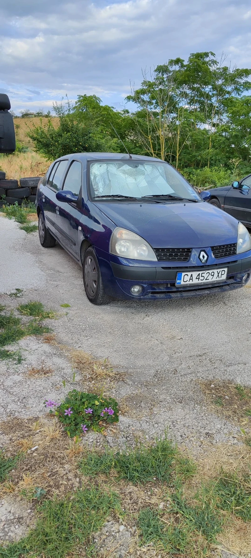 Renault Clio 1.4 бензин - 1200 € / 2347.00 лв. - 97943884 1 | Car24.bg Renault Clio 1.4 бензин - 1200 € / 2347.00 лв. - 97943884 1