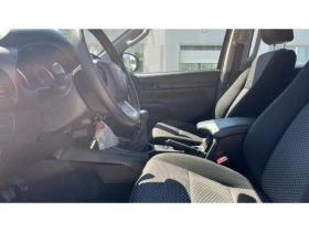 Toyota Hilux COMFORT | Auto.bg — изображение 12 Toyota Hilux COMFORT | Auto.bg — изображение 12