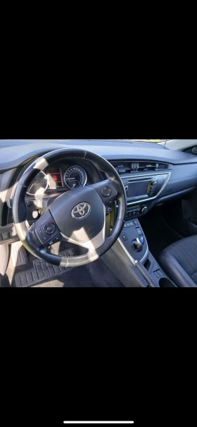 Toyota Auris - 9000 € / 17602.47 лв. - 93323832 5 | Car24.bg Toyota Auris - 9000 € / 17602.47 лв. - 93323832 5