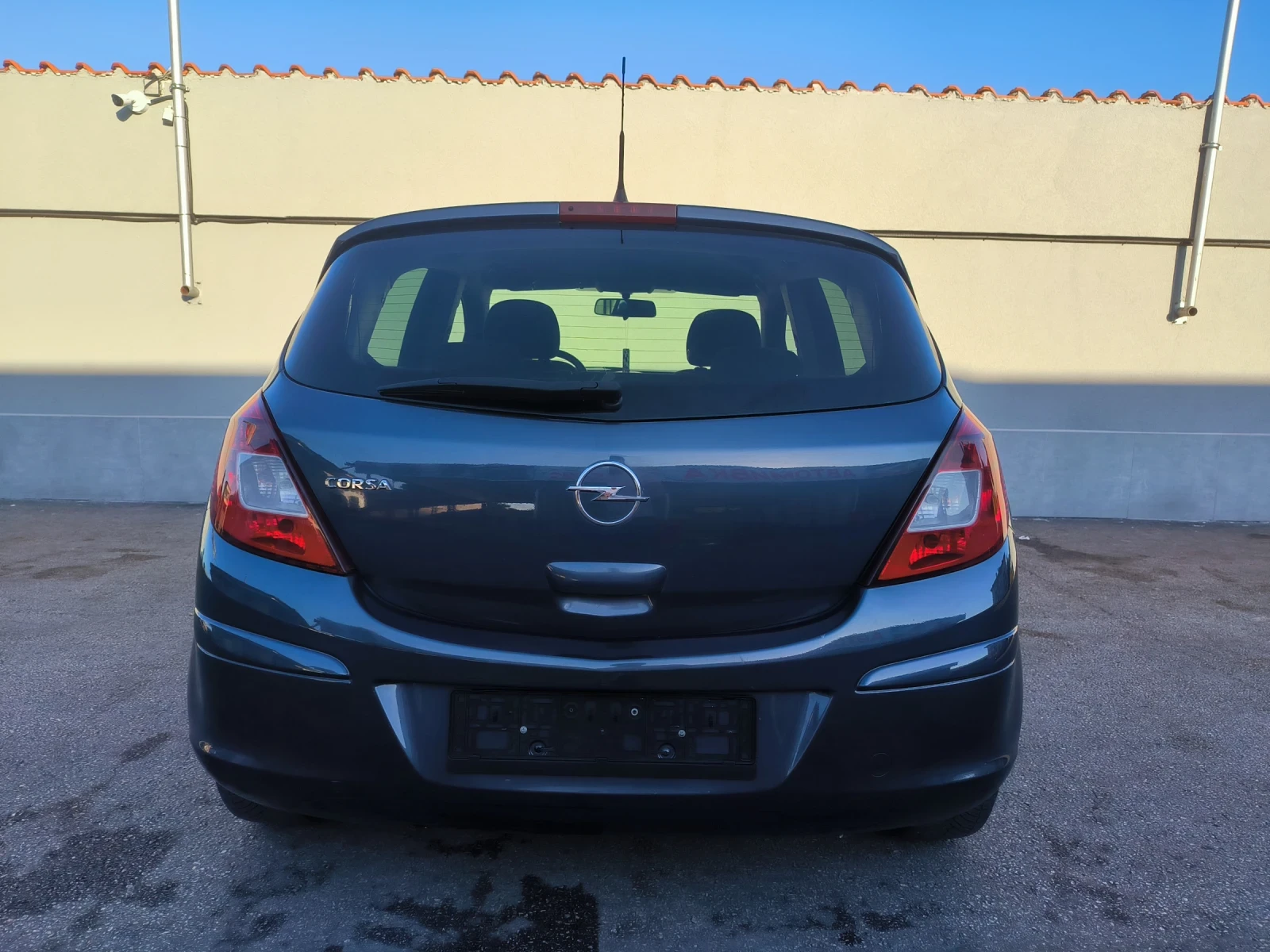 Opel Corsa 1.2 Газ-Бензин  - изображение 5 | Auto.bg Opel Corsa 1.2 Газ-Бензин  - изображение 5