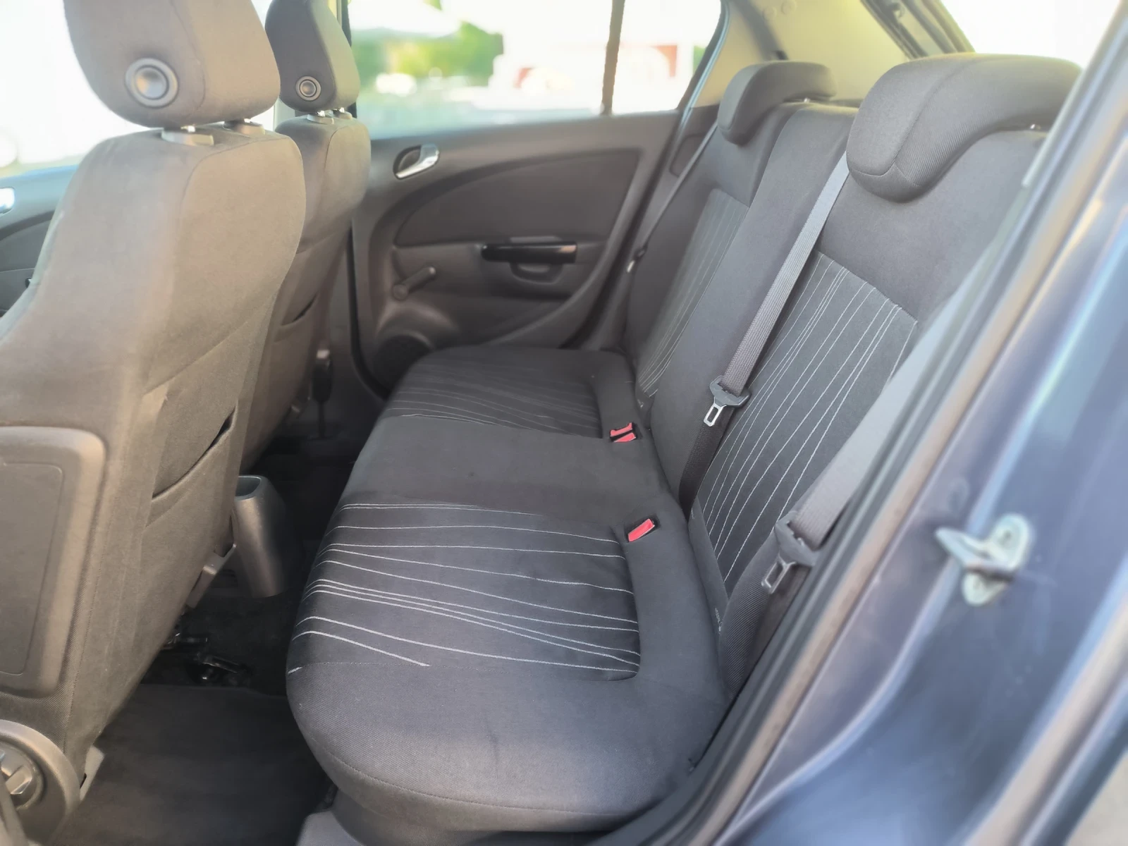 Opel Corsa 1.2 Газ-Бензин  - изображение 9 | Auto.bg Opel Corsa 1.2 Газ-Бензин  - изображение 9
