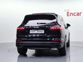 Porsche Cayenne DIESEL PLATINUM EDITION 958 - 20639 € / 40366.38 лв. - 90985035 4 | Car24.bg Porsche Cayenne DIESEL PLATINUM EDITION 958 - 20639 € / 40366.38 лв. - 90985035 4