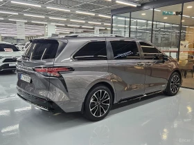 Toyota Sienna 2.5 HYBRID/360/ПОДГРЕВ/ОБДУХВАНЕ | Auto.bg — изображение 3 Toyota Sienna 2.5 HYBRID/360/ПОДГРЕВ/ОБДУХВАНЕ | Auto.bg — изображение 3
