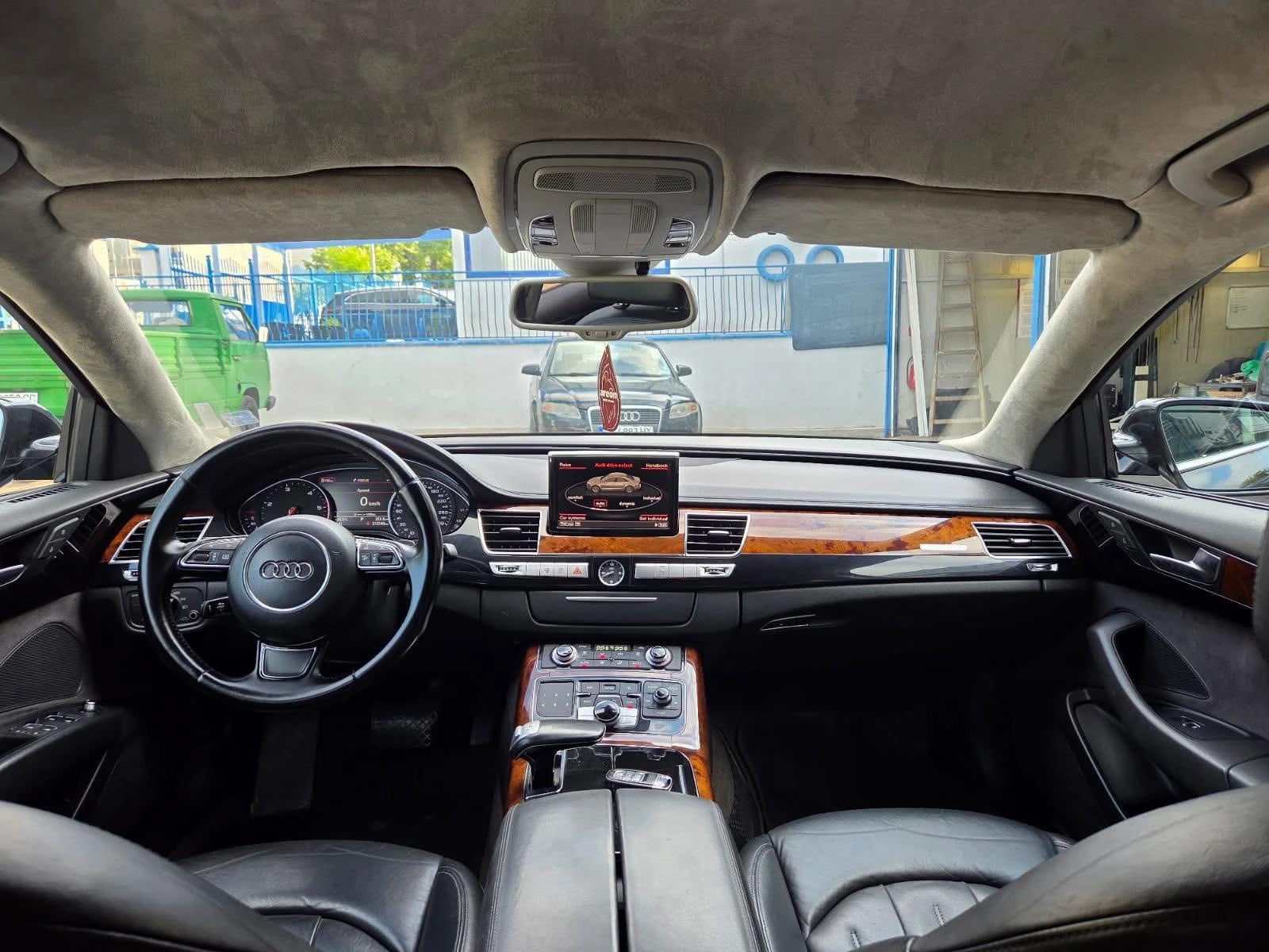 Audi A8 4.2TDI  - изображение 7 | Auto.bg Audi A8 4.2TDI  - изображение 7