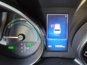 Toyota Auris 1, 8i HYBRID UNIKAT!!!! | Auto.bg — изображение 8 Toyota Auris 1, 8i HYBRID UNIKAT!!!! | Auto.bg — изображение 8