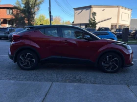 Toyota C-HR Limited FWD * CARFAX * БЕЗ ПЪРВОНАЧАЛНА ВНОСКА | Auto.bg — изображение 3 Toyota C-HR Limited FWD * CARFAX * БЕЗ ПЪРВОНАЧАЛНА ВНОСКА | Auto.bg — изображение 3