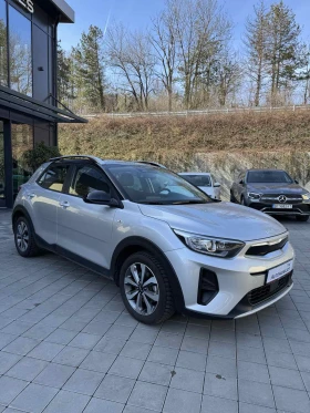 Kia Stonic - 13600 € / 26599.29 лв. - 65686121 2 | Car24.bg Kia Stonic - 13600 € / 26599.29 лв. - 65686121 2