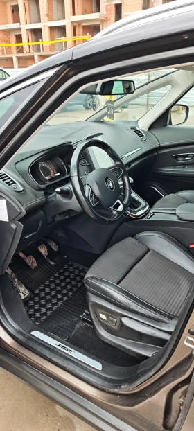 Renault Grand scenic Bose - 10600 € / 20731.80 лв. - 85746722 6 | Car24.bg Renault Grand scenic Bose - 10600 € / 20731.80 лв. - 85746722 6