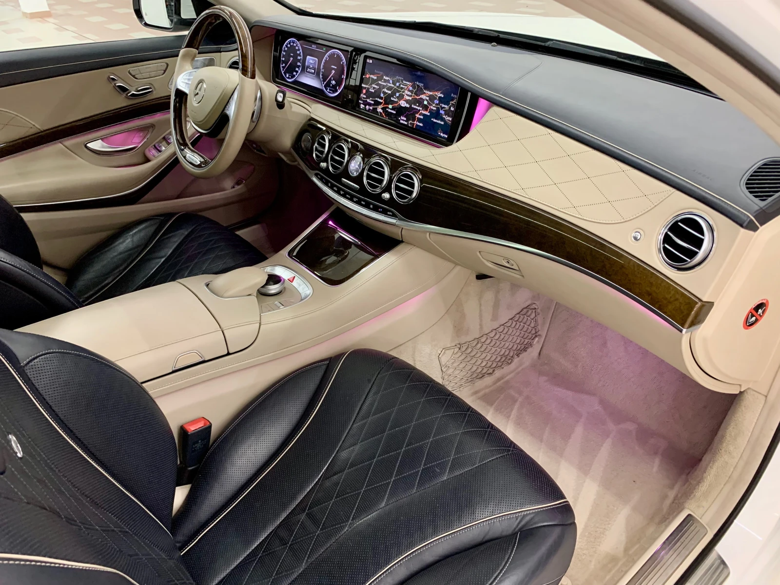 Mercedes-Benz S 350 AMG 4-Matic /EDITION1/DESIGNO/3xTV/PANO/Alcantara/ - изображение 10 | Auto.bg Mercedes-Benz S 350 AMG 4-Matic /EDITION1/DESIGNO/3xTV/PANO/Alcantara/ - изображение 10