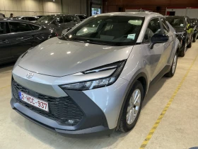 Toyota C-HR 1.8L Hybrid Dynamic e-CVT Navi