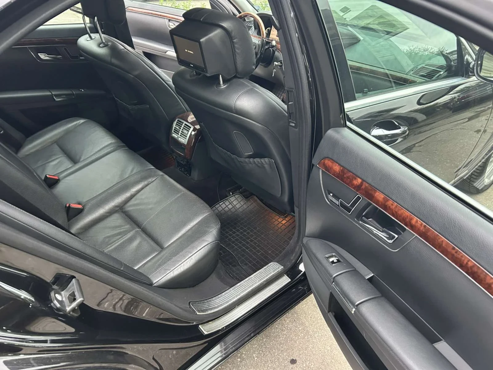 Mercedes-Benz S 320 3.2CDI, 4MATIC, Евро 4, Бартер, Лизинг - изображение 9 | Auto.bg Mercedes-Benz S 320 3.2CDI, 4MATIC, Евро 4, Бартер, Лизинг - изображение 9