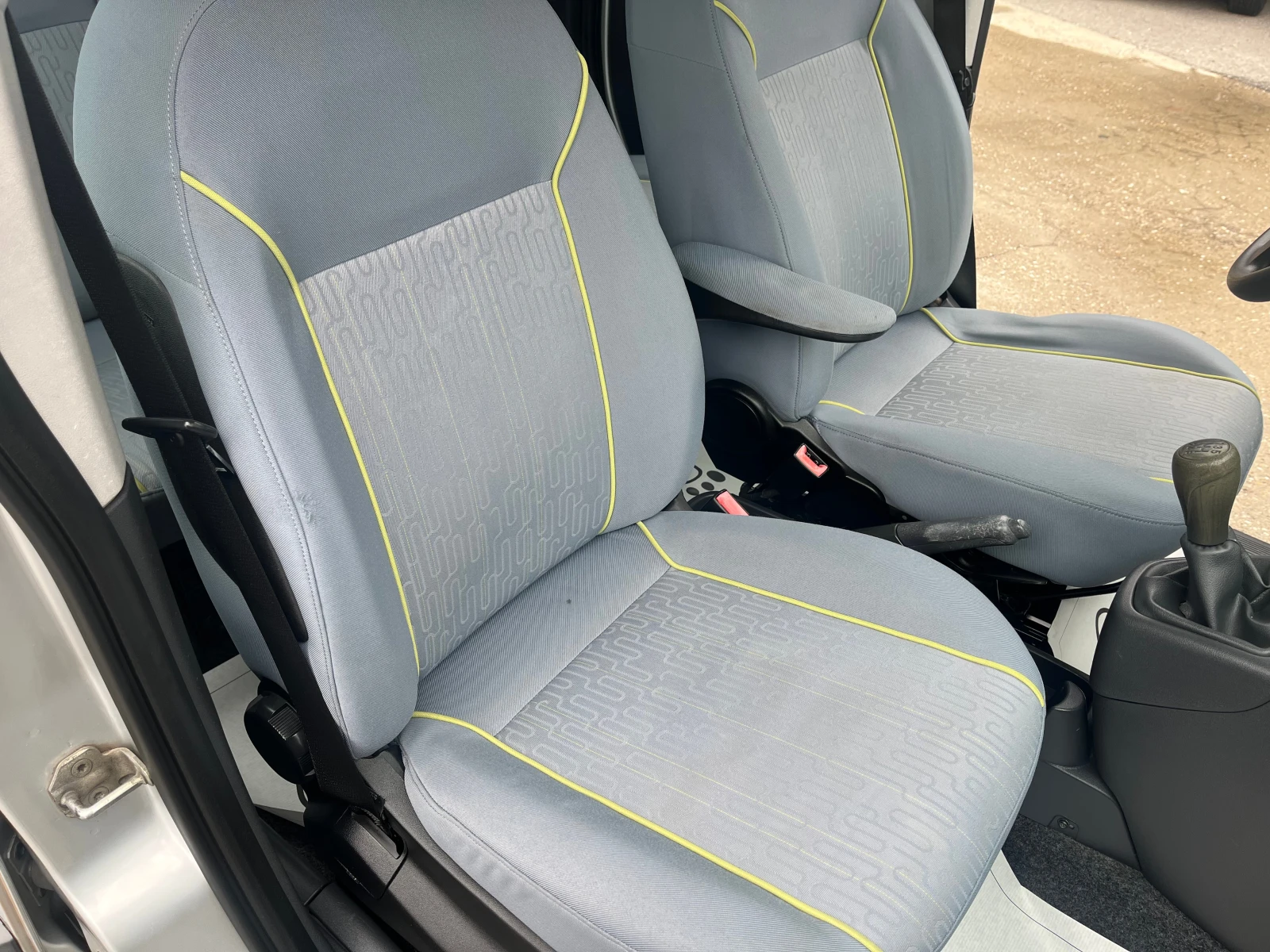 Peugeot Bipper 1.4 HDI - изображение 8 | Auto.bg Peugeot Bipper 1.4 HDI - изображение 8