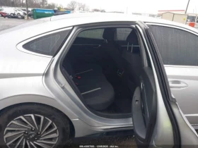 Hyundai Sonata HYBRID SEL - 15190 € / 29709.06 лв. - 52159785 12 | Car24.bg Hyundai Sonata HYBRID SEL - 15190 € / 29709.06 лв. - 52159785 12