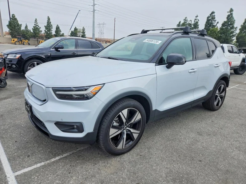 Volvo XC40 RECHARGE - 14900 € / 29141.87 лв. - 48642359 1 | Car24.bg Volvo XC40 RECHARGE - 14900 € / 29141.87 лв. - 48642359 1