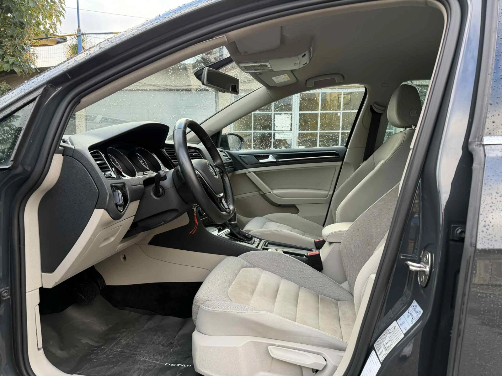 VW Golf 2.0 TDI DSG DISTRONIC - изображение 9 | Auto.bg VW Golf 2.0 TDI DSG DISTRONIC - изображение 9