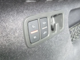 Audi SQ8 FACELIFT / BLACK OPTIC / B&O / HUD / PANO / 360 / - 83980 € - 97902022 16 | Car24.bg Audi SQ8 FACELIFT / BLACK OPTIC / B&O / HUD / PANO / 360 / - 83980 € - 97902022 16
