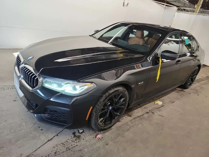 BMW 530E | M PACK| HUD| ШИБИДАХ| 2 КЛЮЧА| ПОДГРЕВ| CARFAX - 34200 € / 66889.39 лв. - 70924493 1 | Car24.bg BMW 530E | M PACK| HUD| ШИБИДАХ| 2 КЛЮЧА| ПОДГРЕВ| CARFAX - 34200 € / 66889.39 лв. - 70924493 1
