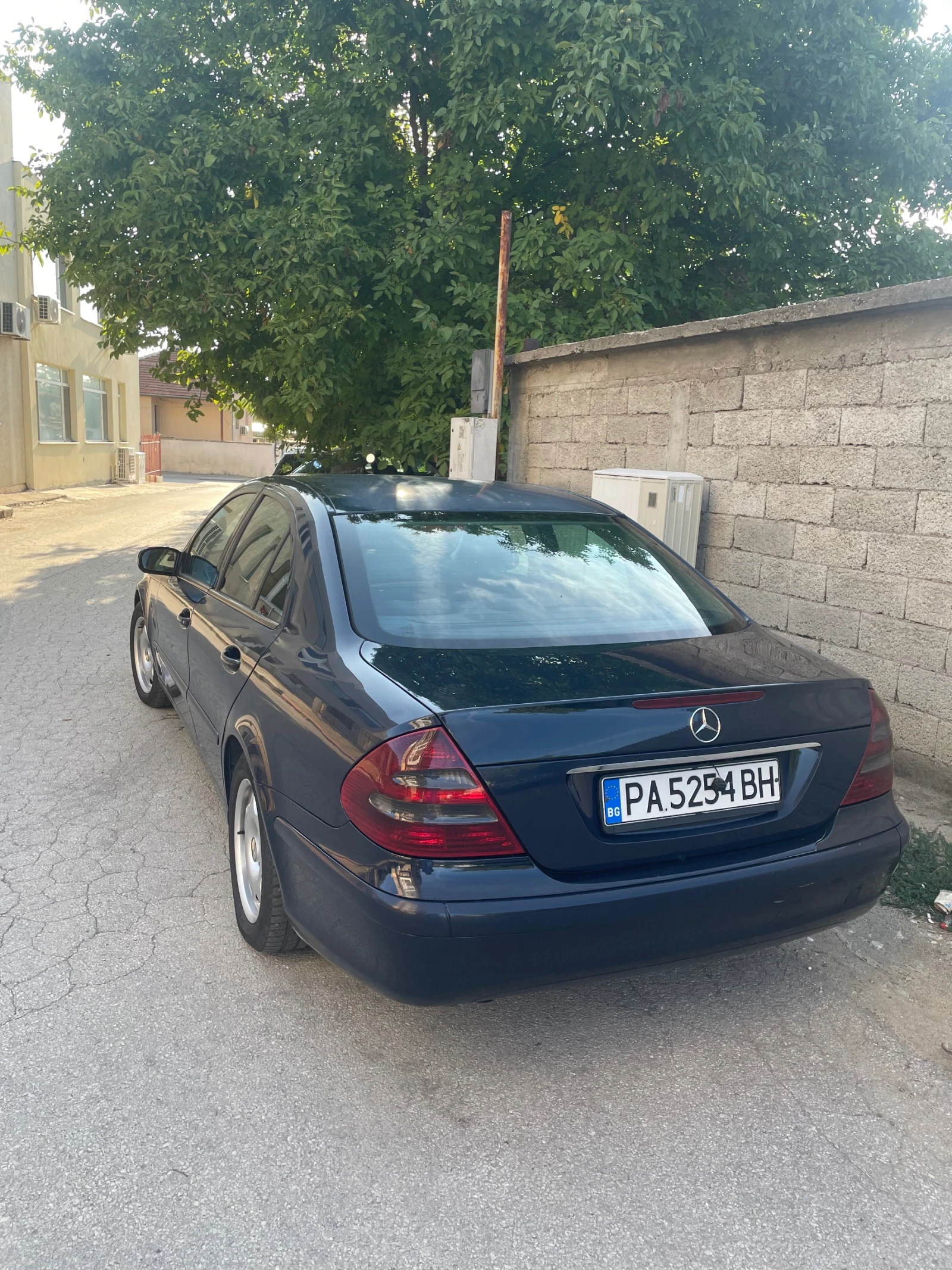 Mercedes-Benz E 220  - изображение 3 | Auto.bg Mercedes-Benz E 220  - изображение 3