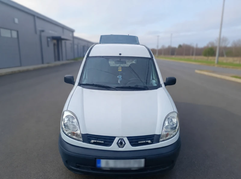 Renault Kangoo 1.5 dCi 70 - 2280 € / 4459.29 лв. - 81483186 1 | Car24.bg Renault Kangoo 1.5 dCi 70 - 2280 € / 4459.29 лв. - 81483186 1
