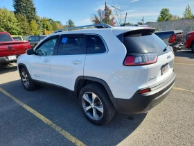 Jeep Cherokee * 4x4 Limited * CARFAX * - 14299 € - 12224965 4 | Car24.bg Jeep Cherokee * 4x4 Limited * CARFAX * - 14299 € - 12224965 4