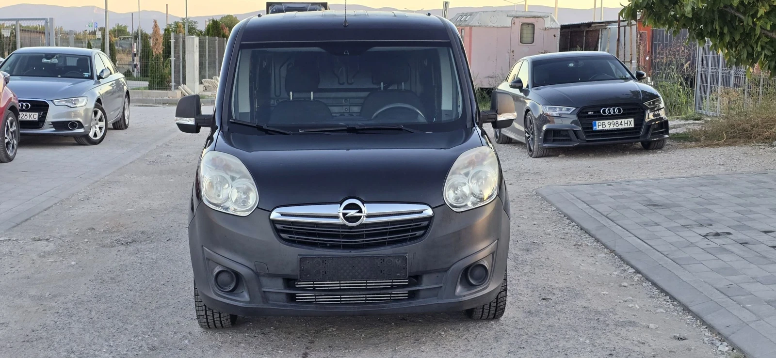 Opel Combo 1.3D / 90 / MAXI / 143000км. - изображение 2 | Auto.bg Opel Combo 1.3D / 90 / MAXI / 143000км. - изображение 2