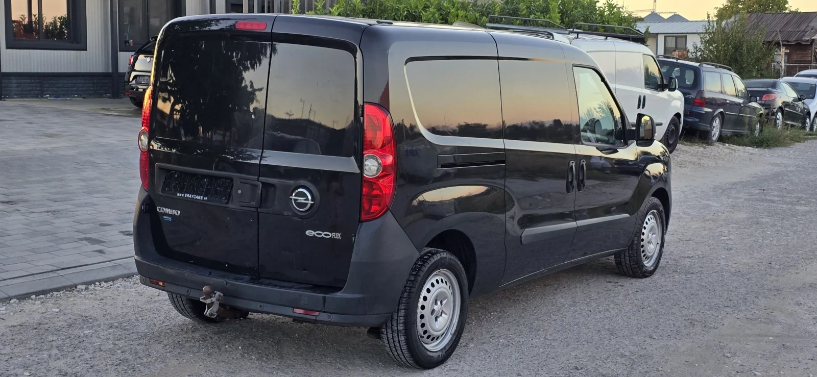 Opel Combo 1.3D / 90 / MAXI / 143000км. - изображение 7 | Auto.bg Opel Combo 1.3D / 90 / MAXI / 143000км. - изображение 7