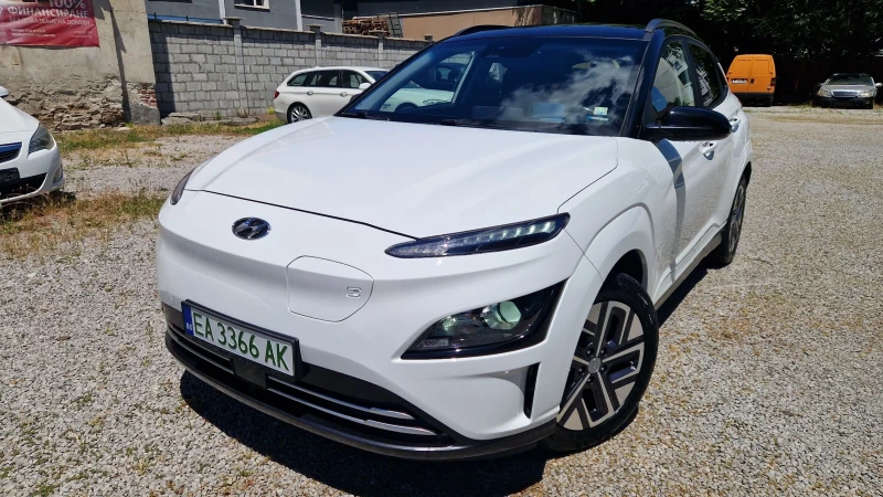 Hyundai Kona 64 KW.Гаранция.65 000 км.SOH 100 % - 21999 € / 43026.30 лв. - 96983375 1 | Car24.bg Hyundai Kona 64 KW.Гаранция.65 000 км.SOH 100 % - 21999 € / 43026.30 лв. - 96983375 1