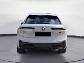 BMW iX M70 XDRIVE SKY-LOUNGE H/K PANORAMA 360-CAMERA | Auto.bg — изображение 4 BMW iX M70 XDRIVE SKY-LOUNGE H/K PANORAMA 360-CAMERA | Auto.bg — изображение 4